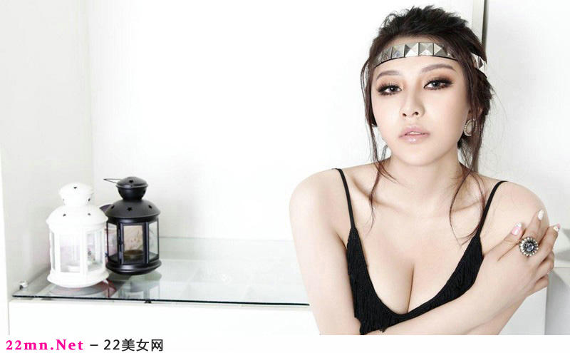 美女模特黄嘉熙写真图片6