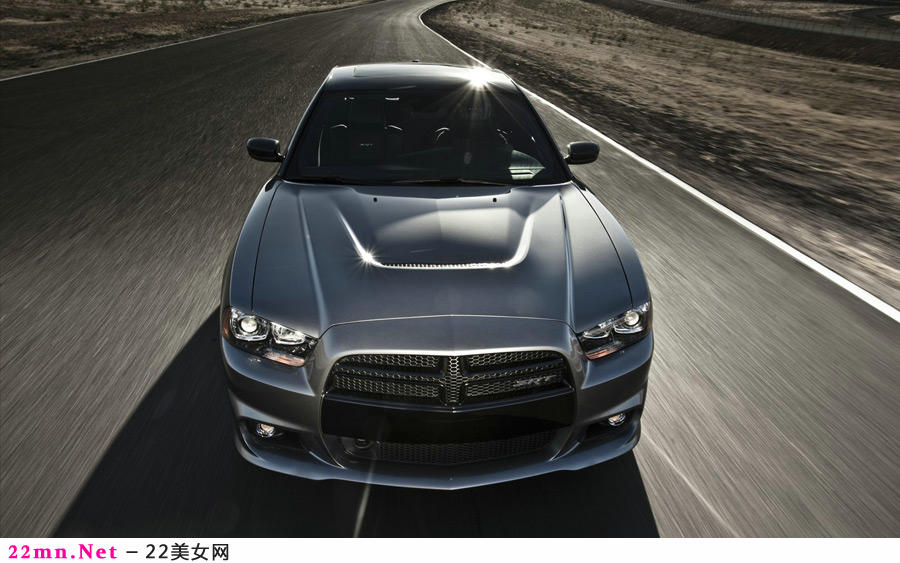 狂野的肌肉车Dodge道奇Charger SRT8(8)