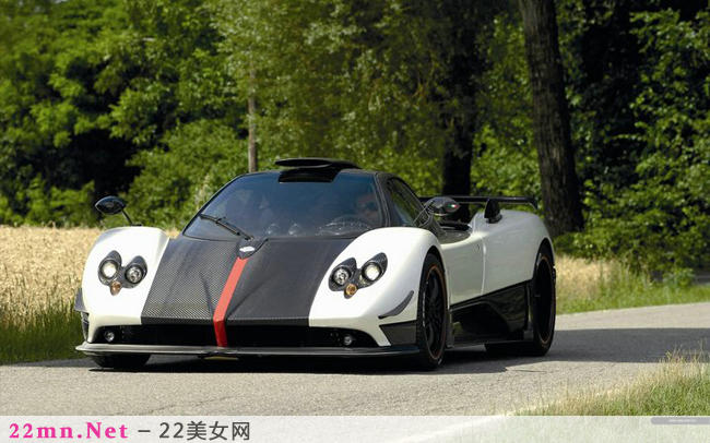 帕加尼超跑zonda8