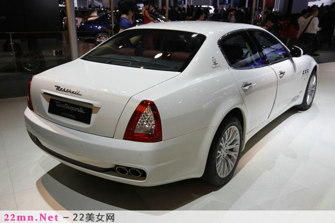 玛莎拉蒂总裁quattroporte1