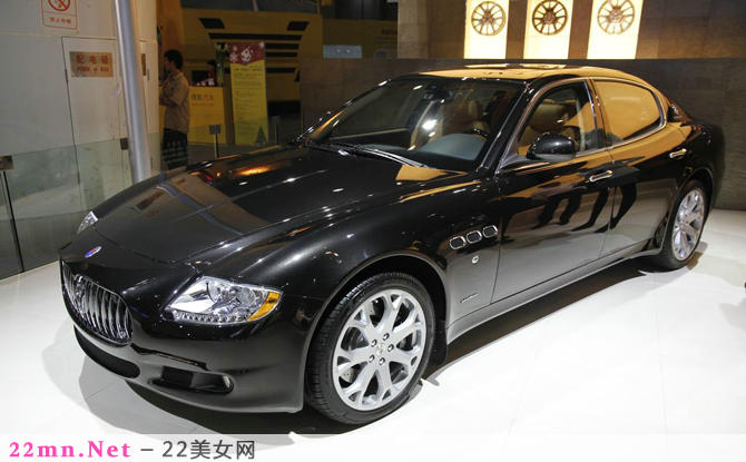 玛莎拉蒂总裁quattroporte3