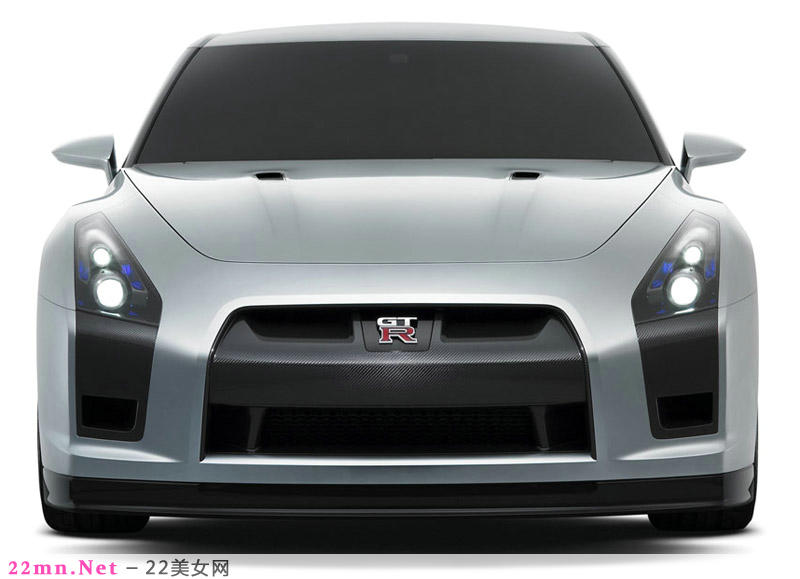 日本的国宝级跑车NISSAN GTR12