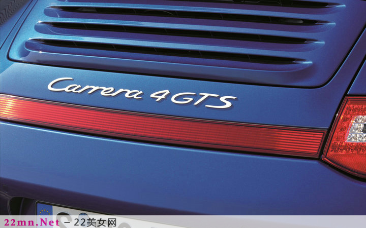 保时捷911 Carrera4 GTS时尚驾驶之选7