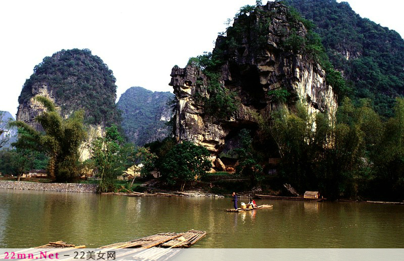 桂林山水甲天下的风景图片1