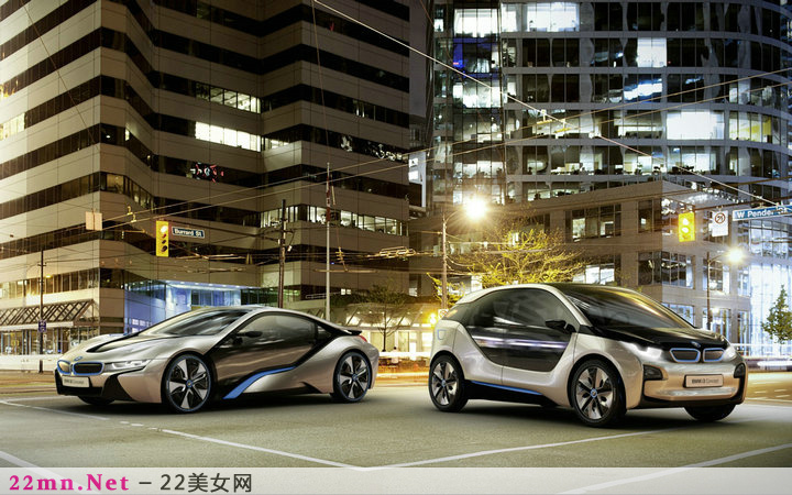 时尚动感宝马BMW i8概念车1