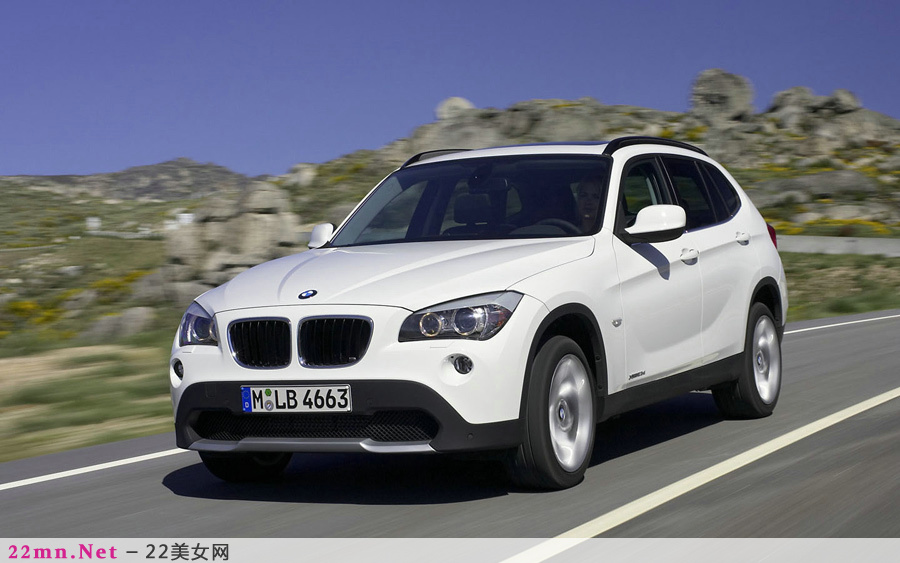 宝马BMW紧凑型SUV X1闪亮登场1