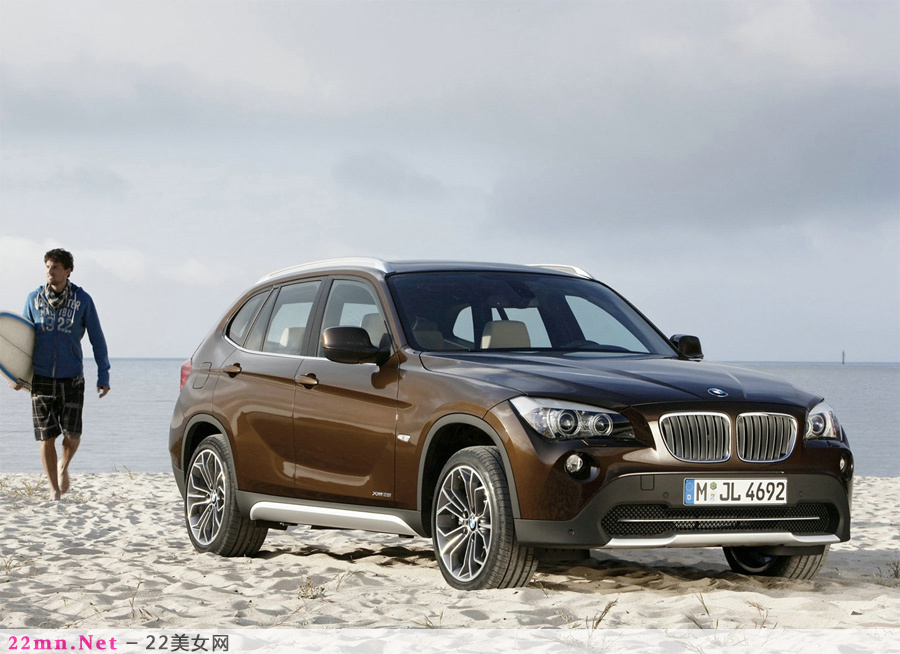 宝马BMW紧凑型SUV X1闪亮登场17