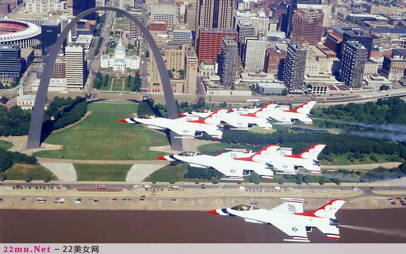 美国空军的雷鸟飞行表演队（USAF Thunderbirds）19