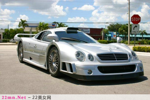 Mercedes-Benz CLK GTR AMG超级跑车4