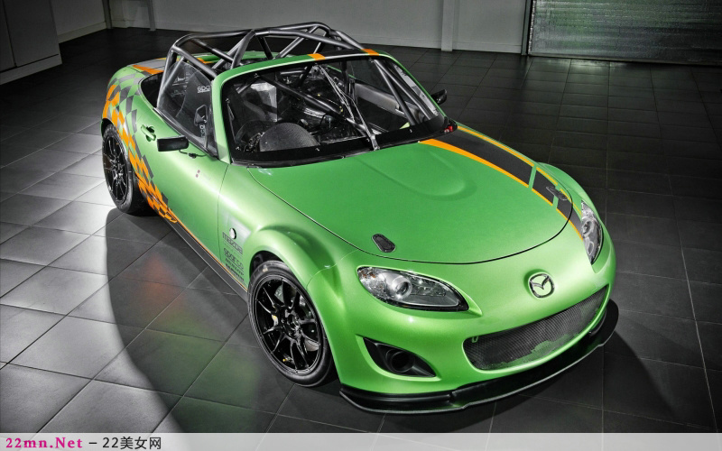 马自达Mazda MX 5 GT Race Car跑车3