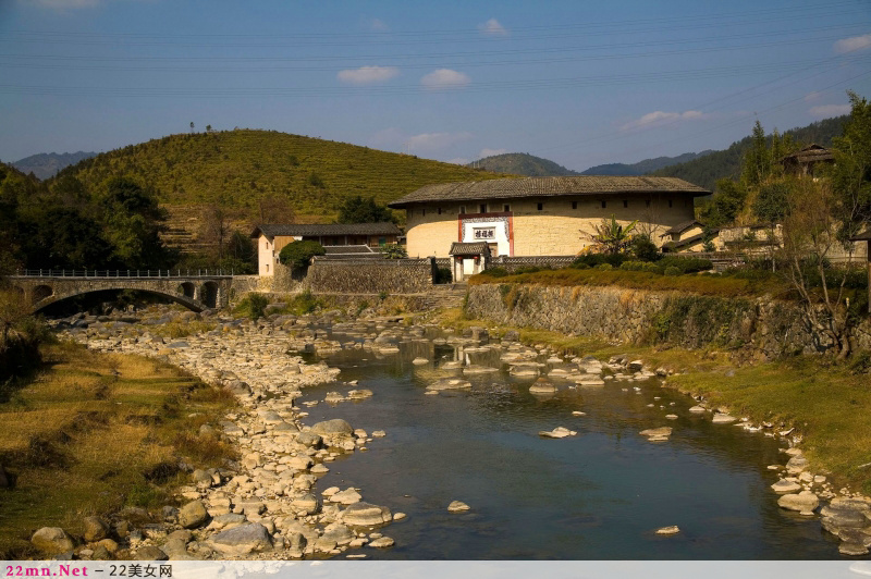 福建永定龙岩客家土楼图片13