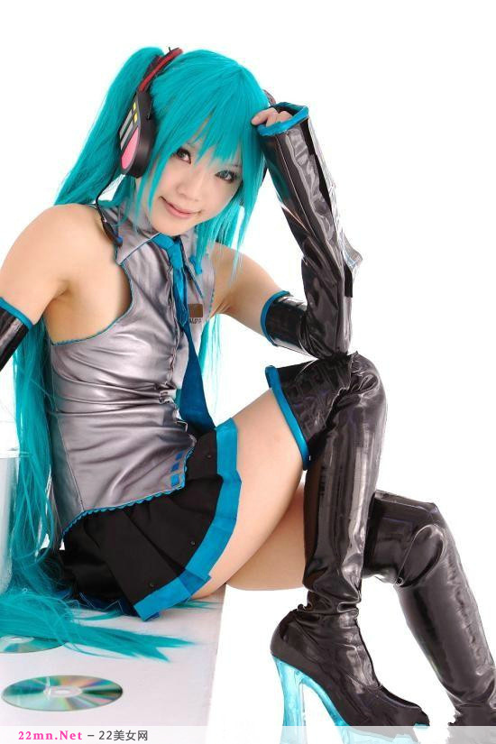 嫩模初音未来Cosplay美图12