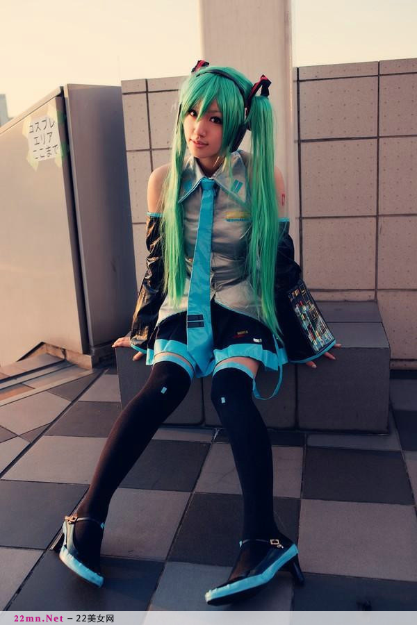 嫩模初音未来Cosplay美图15