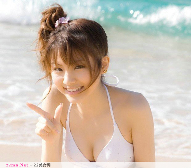 日本早安少女组田中丽奈泳装写真美图7